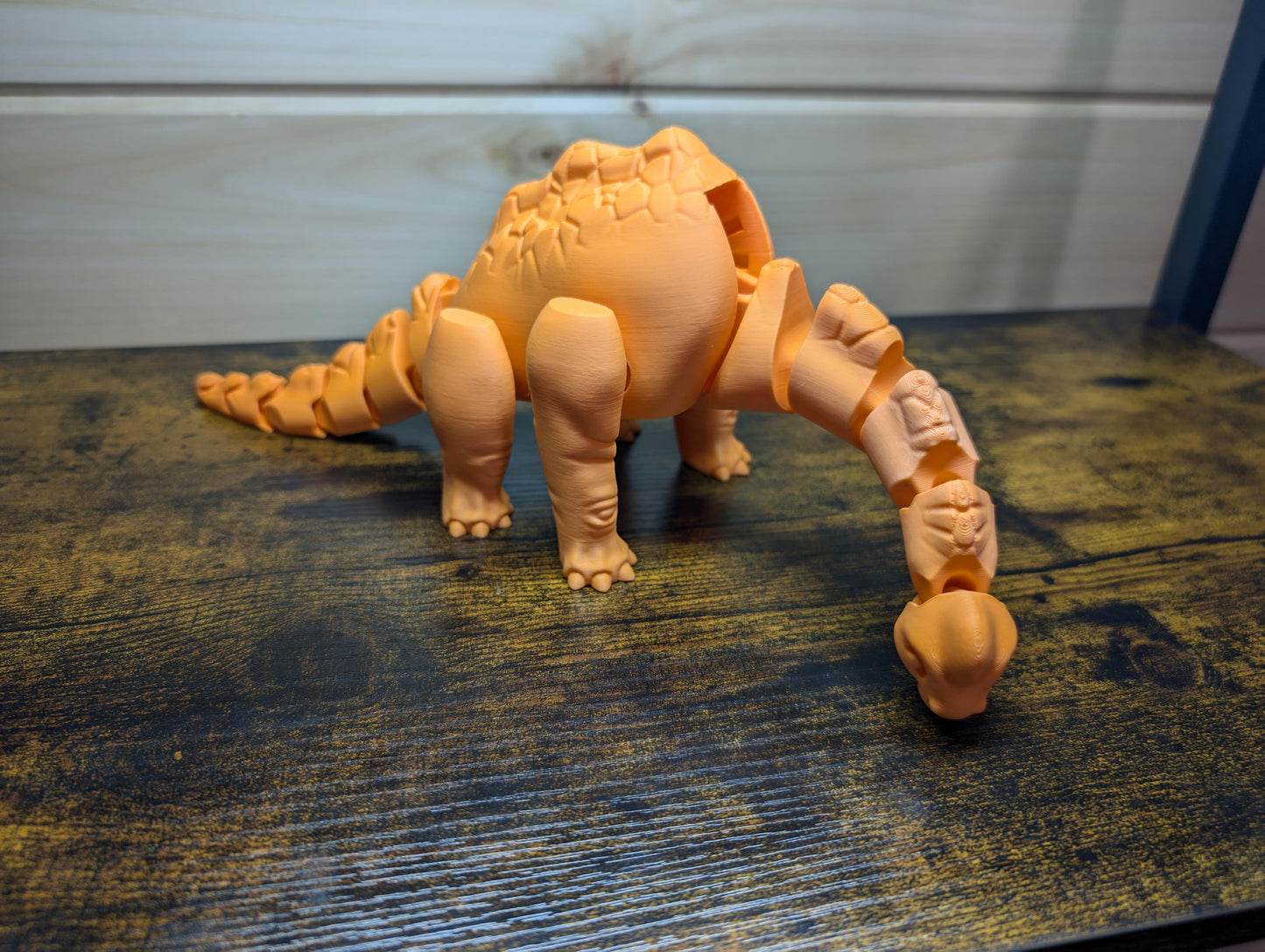 TwistyTails Brontosaurus