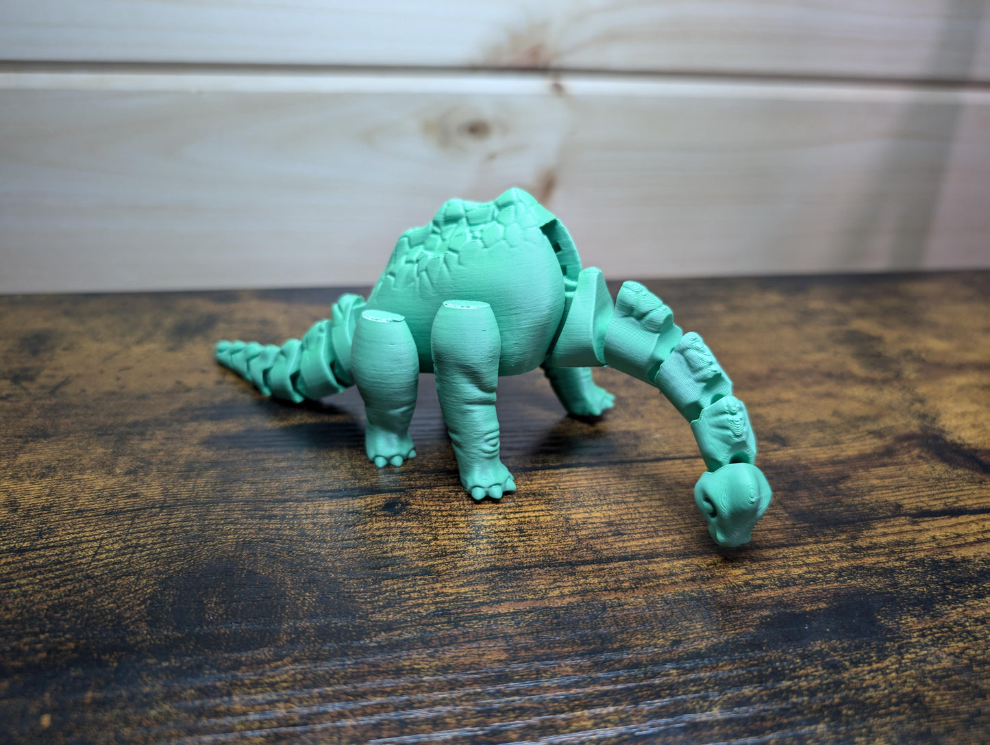 TwistyTails Brontosaurus