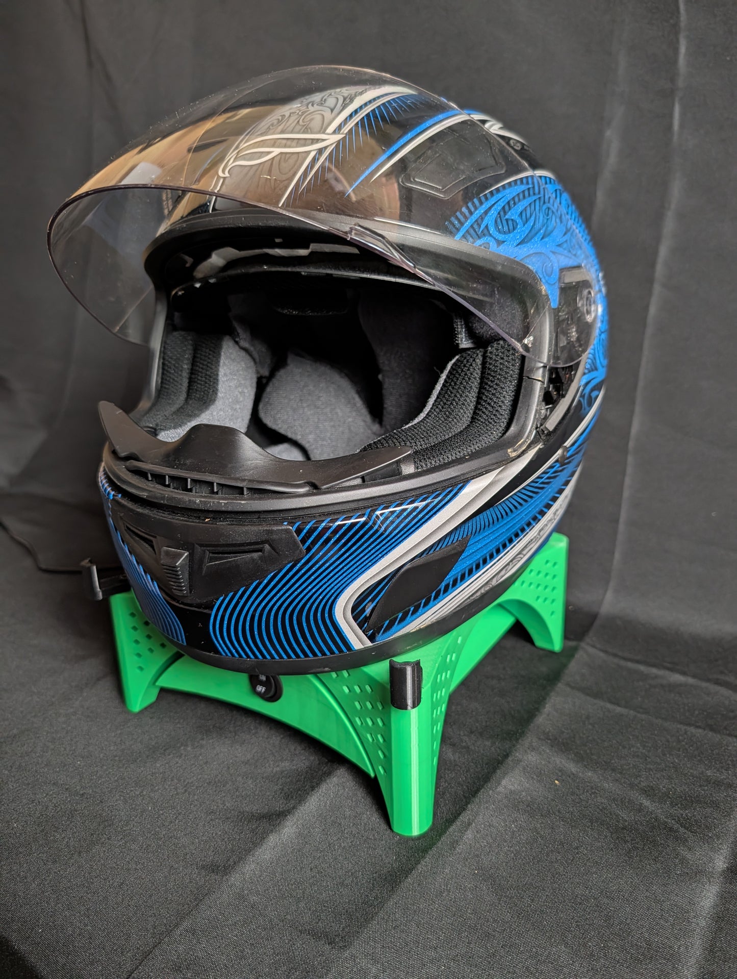 Trackside AirFlow Helmet Stand